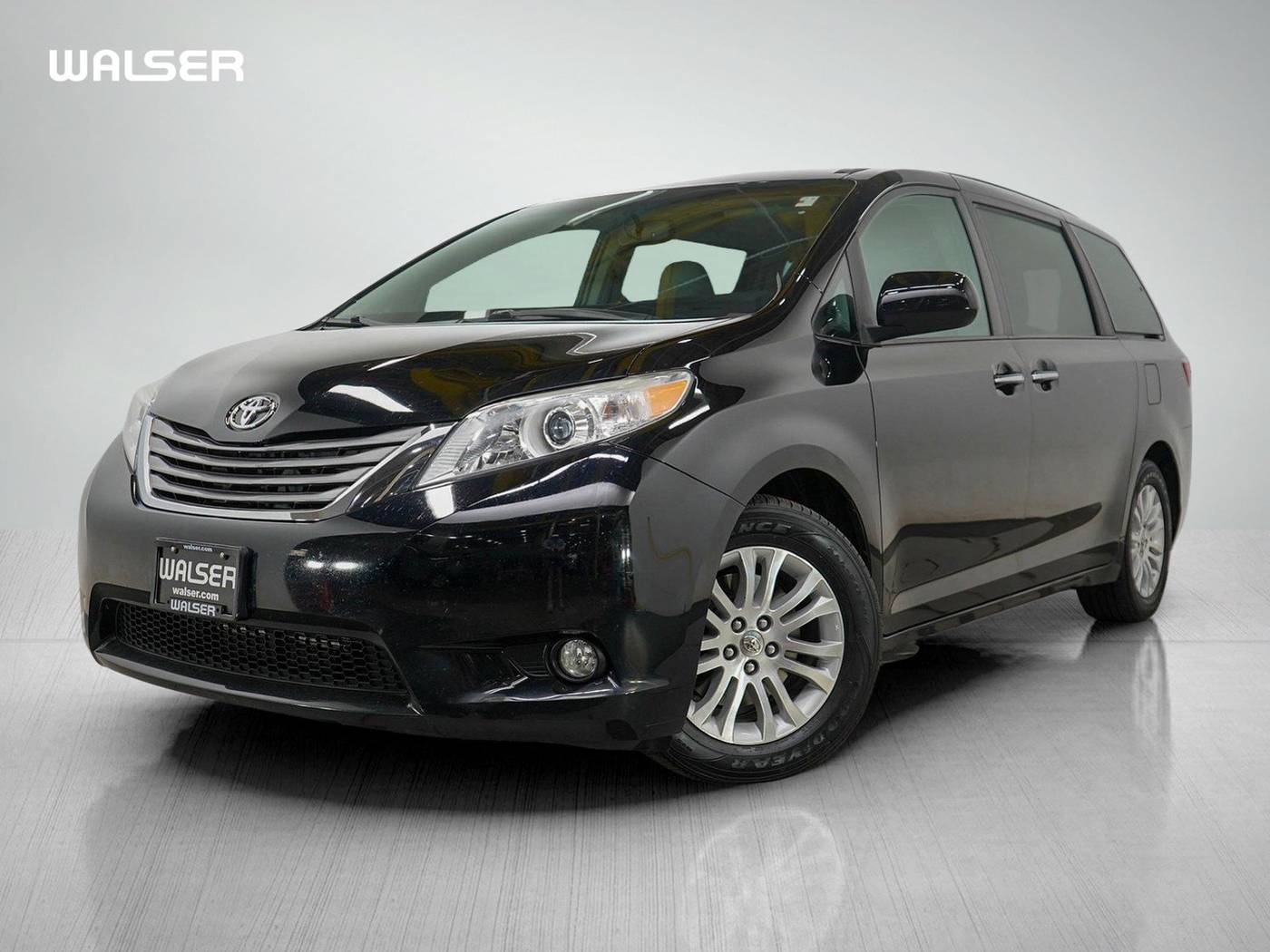 2016 Toyota Sienna XLE — Minivan — 118,866 mi — Bloomington, MN