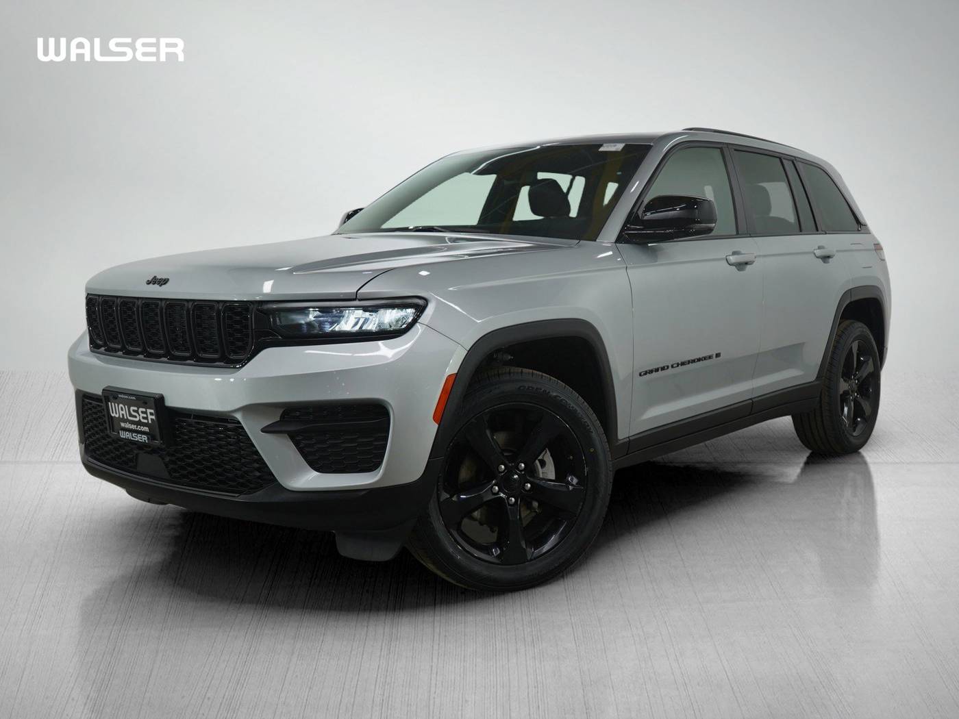 2023 Jeep Grand Cherokee Altitude — SUV — 51,662 mi — Hopkins, MN