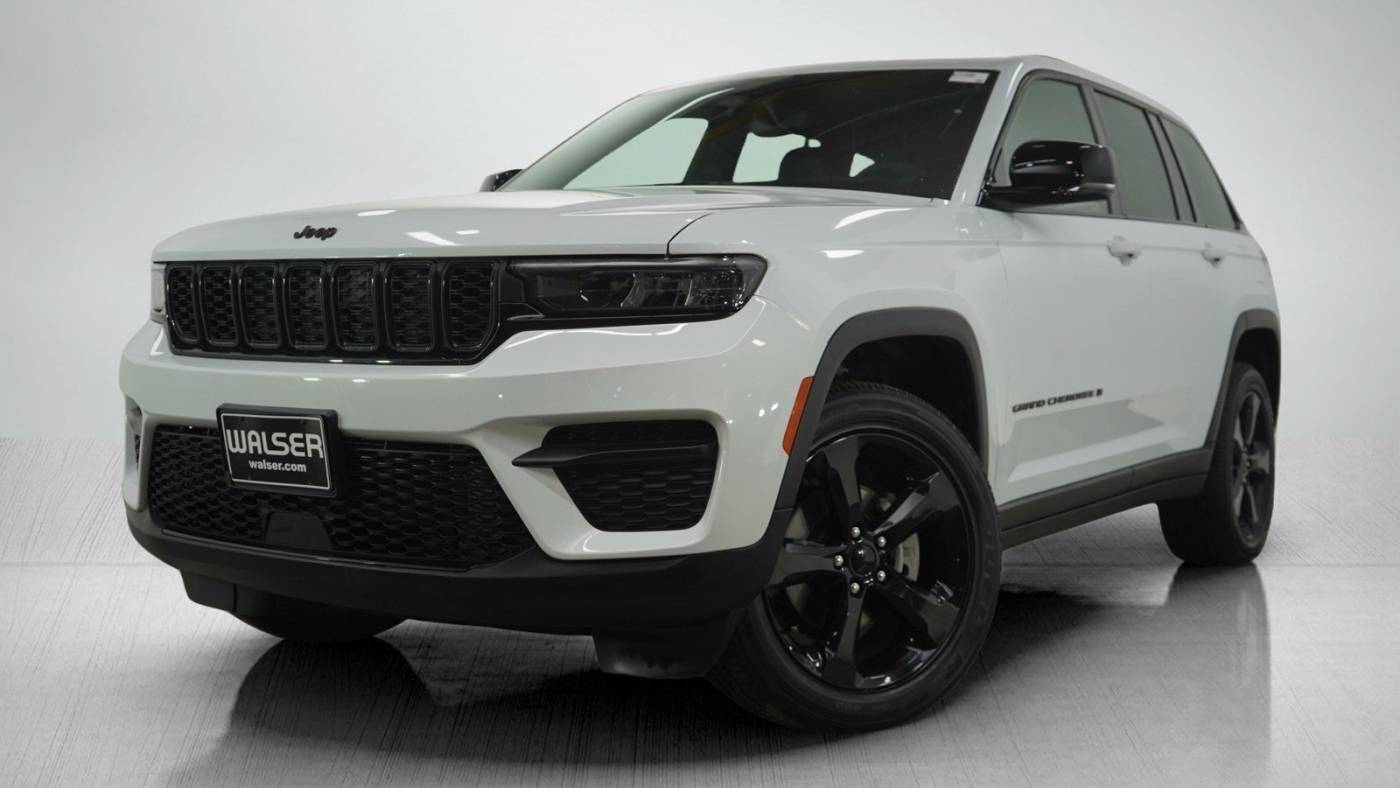 2023 Jeep Grand Cherokee Altitude — SUV — 48,916 mi — Hopkins, MN
