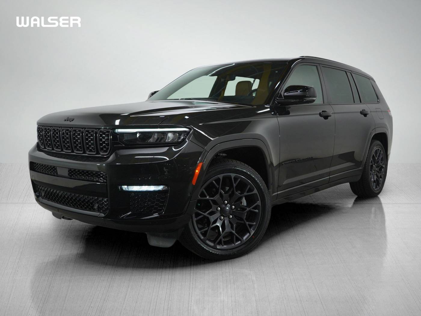 2023 Jeep Grand Cherokee Summit Reserve — SUV — 16,596 mi — Hopkins, MN