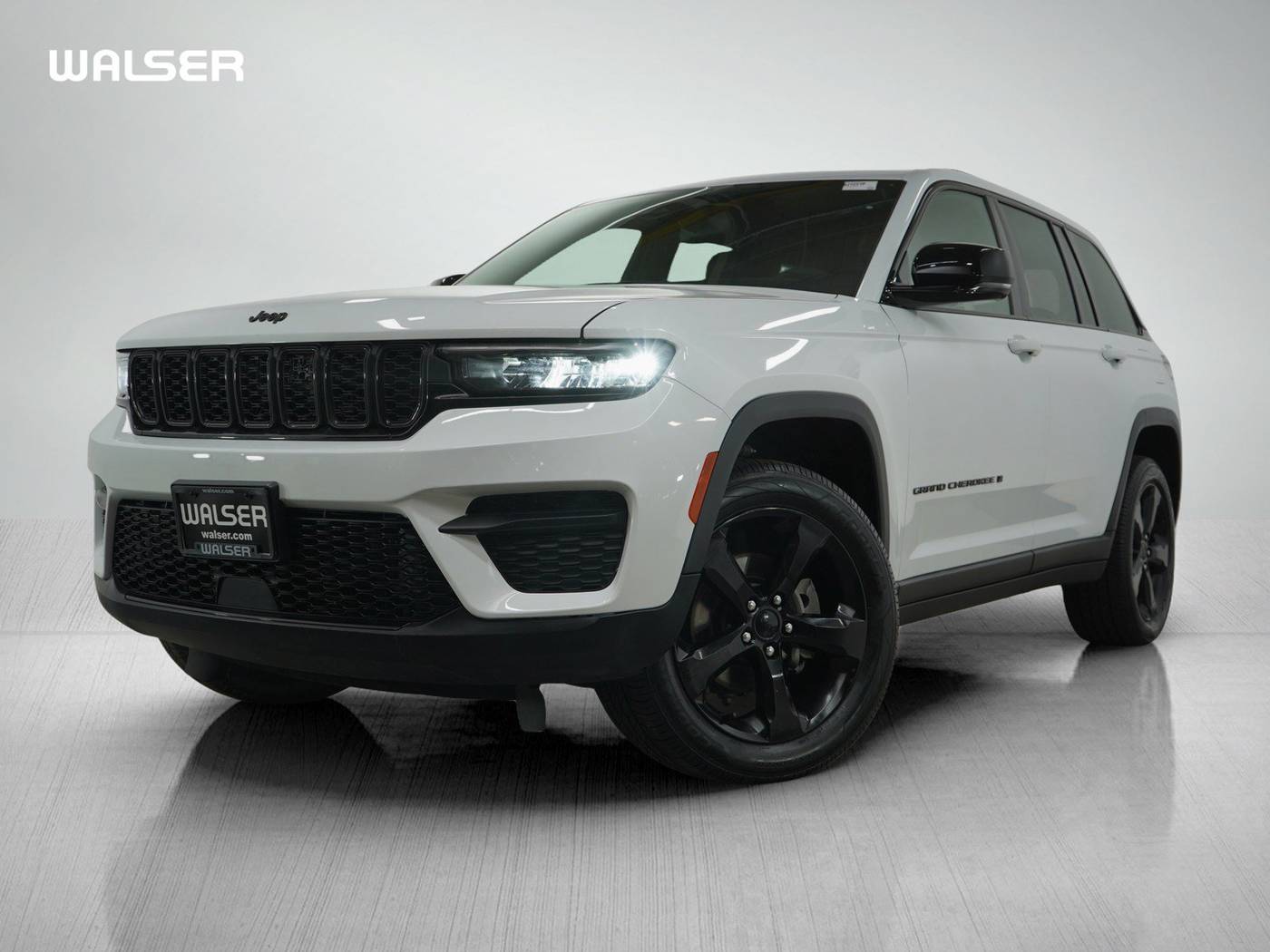 2023 Jeep Grand Cherokee Altitude — SUV — 66,075 mi — Hopkins, MN