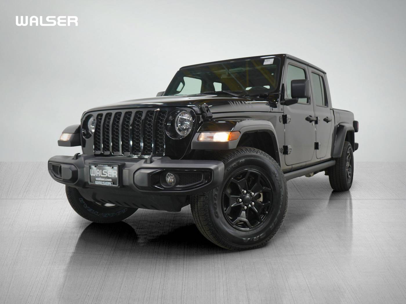 2021 Jeep Gladiator Willys — Pickup Truck — 40,680 mi — Hopkins, MN