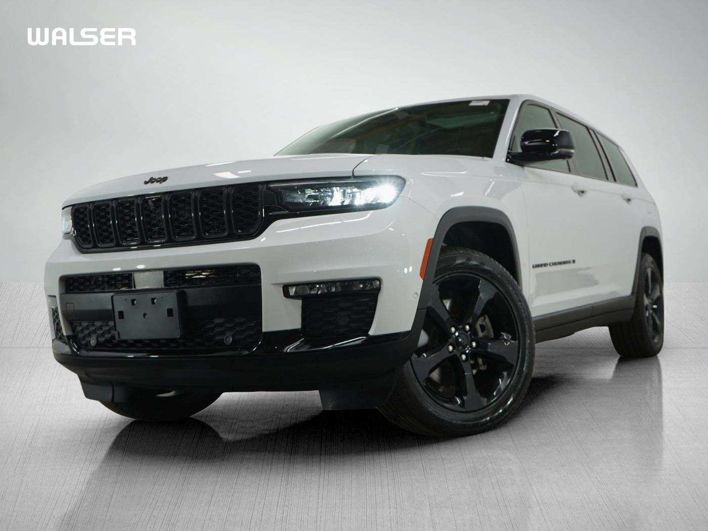2022 Jeep Grand Cherokee Limited — SUV — 22,749 mi — Hopkins, MN