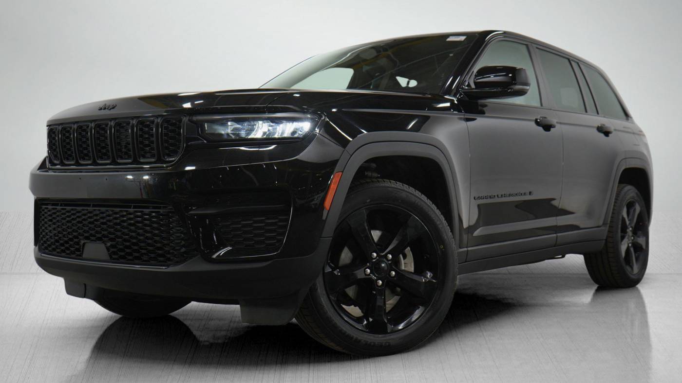 2023 Jeep Grand Cherokee Altitude — SUV — 52,472 mi — Hopkins, MN