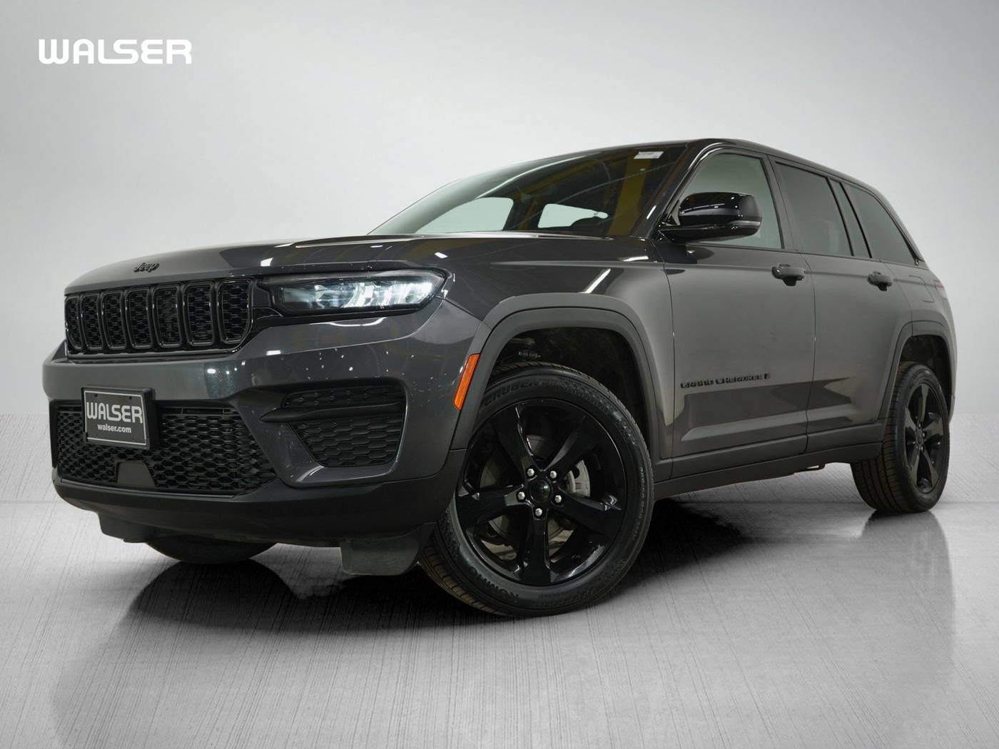 2023 Jeep Grand Cherokee Altitude — SUV — 47,963 mi — Hopkins, MN