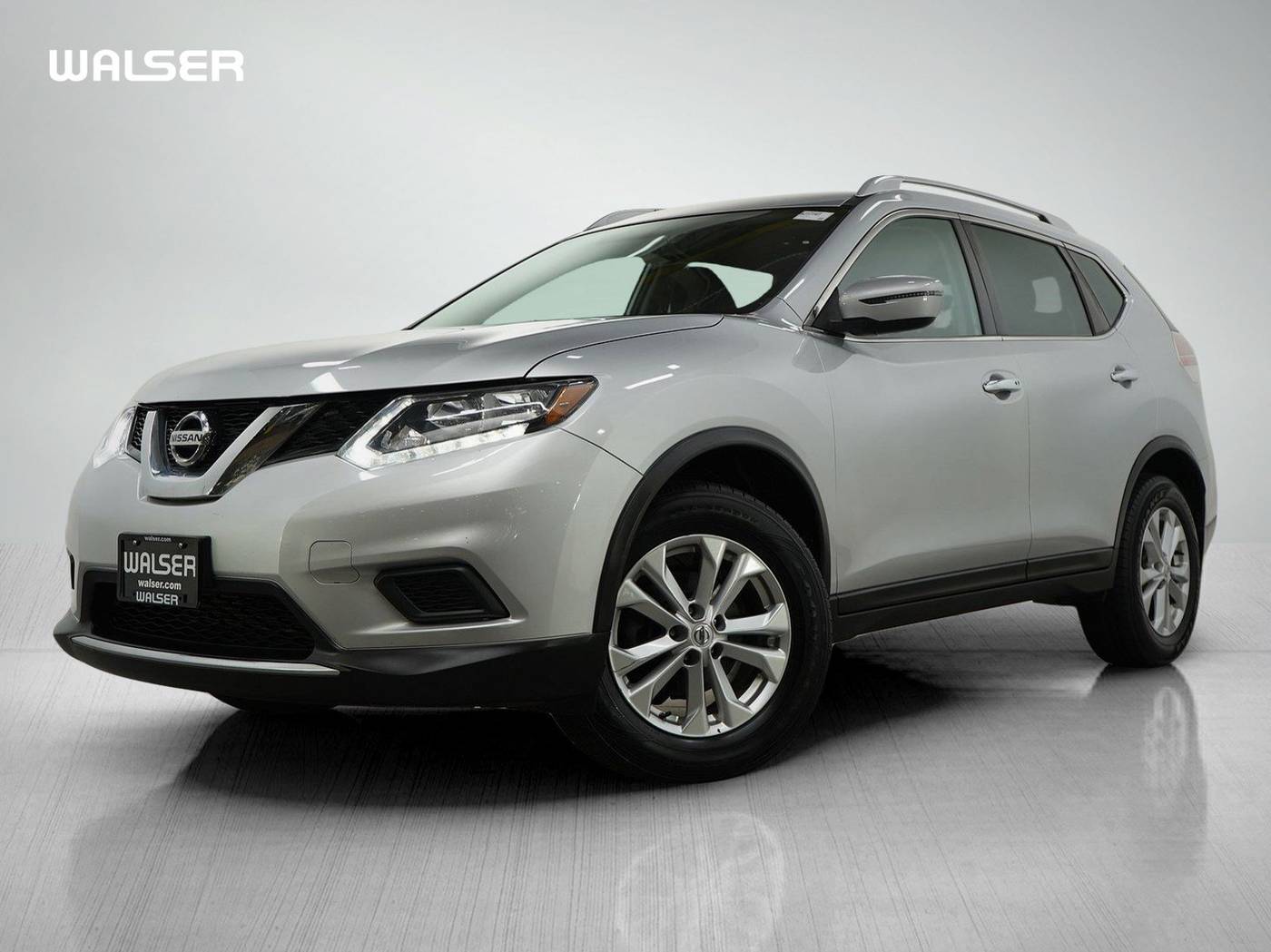 2016 Nissan Rogue SV — SUV — 119,112 mi — Hopkins, MN