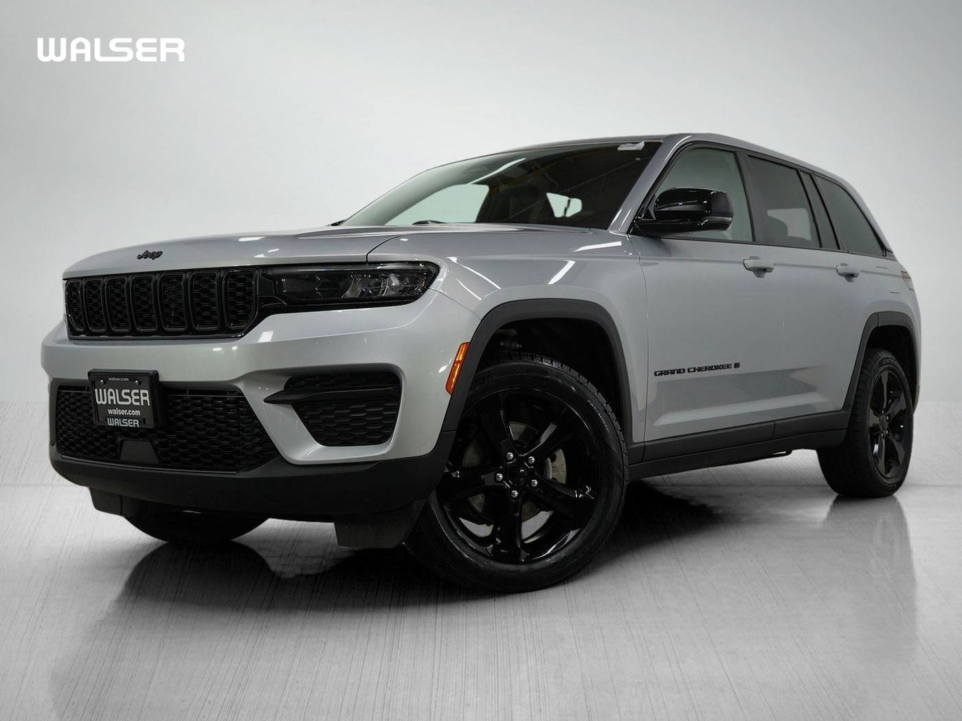 2023 Jeep Grand Cherokee Altitude — SUV — 62,922 mi — Hopkins, MN