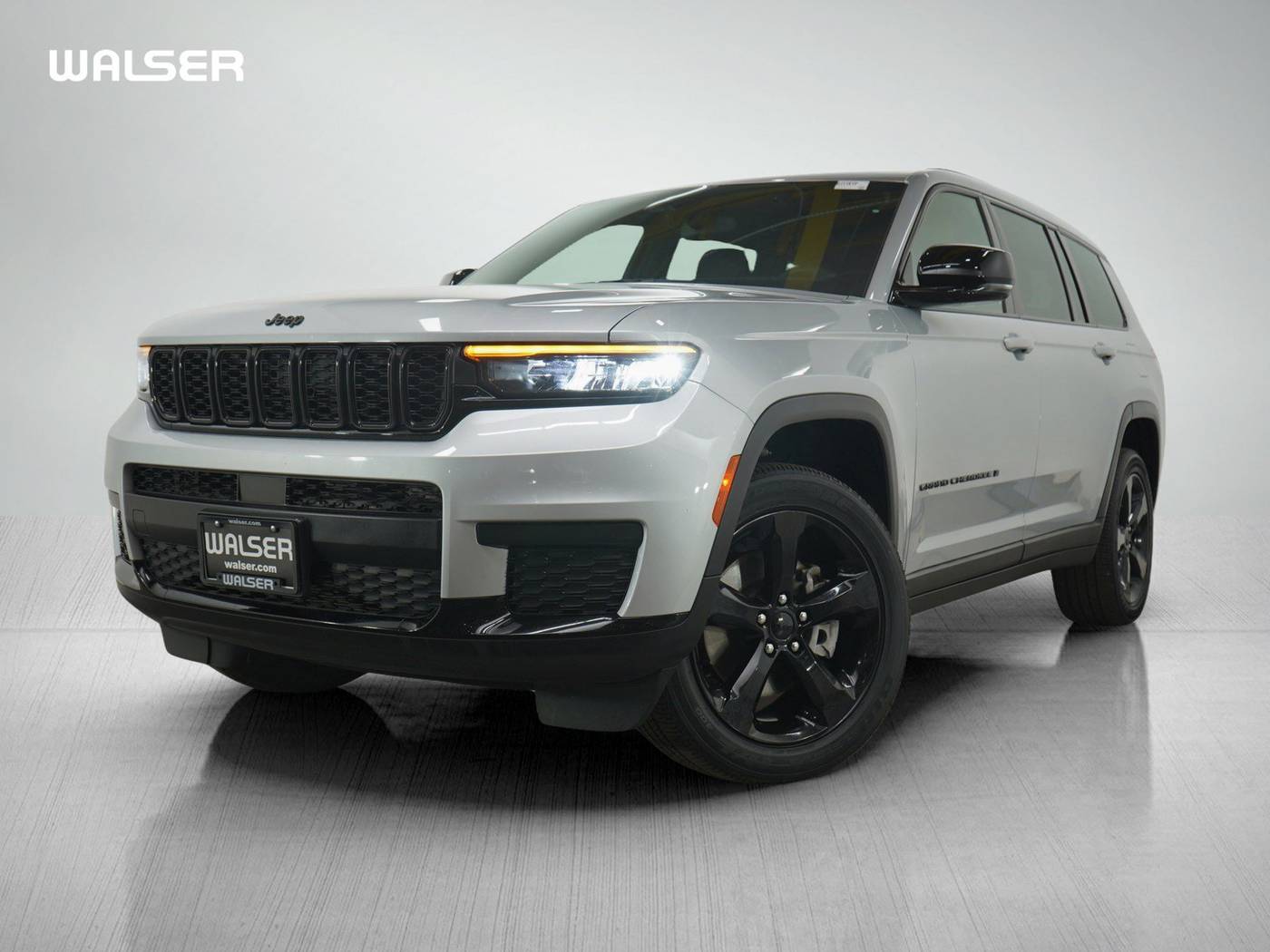 2023 Jeep Grand Cherokee Altitude — SUV — 56,918 mi — Hopkins, MN