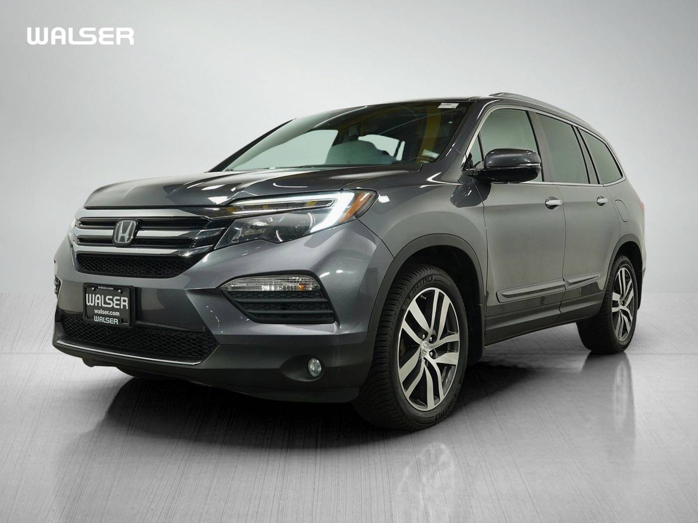 2016 Honda Pilot Touring — SUV — 131,066 mi — Hopkins, MN
