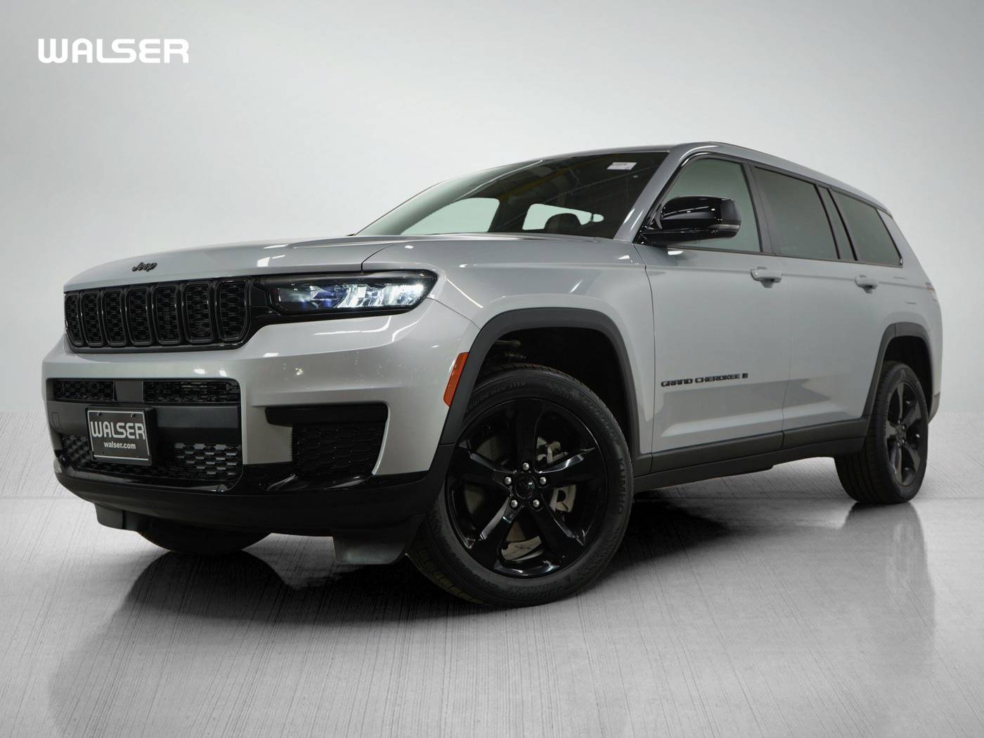 2023 Jeep Grand Cherokee Altitude — SUV — 55,379 mi — Hopkins, MN