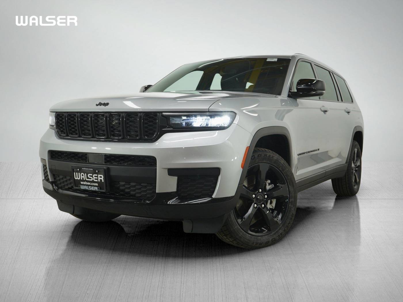 2023 Jeep Grand Cherokee Altitude — SUV — 43,370 mi — Hopkins, MN