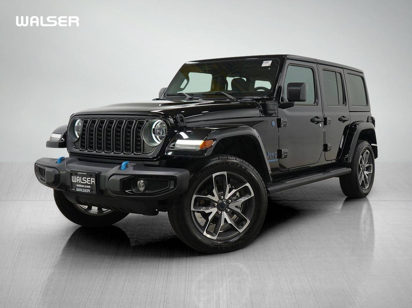 2024 Jeep Wrangler Sport S — SUV — 18,150 mi — Hopkins, MN