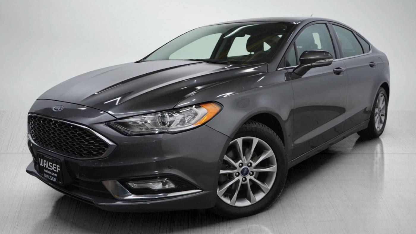 2017 Ford Fusion SE — Sedan — 71,620 mi — Hopkins, MN