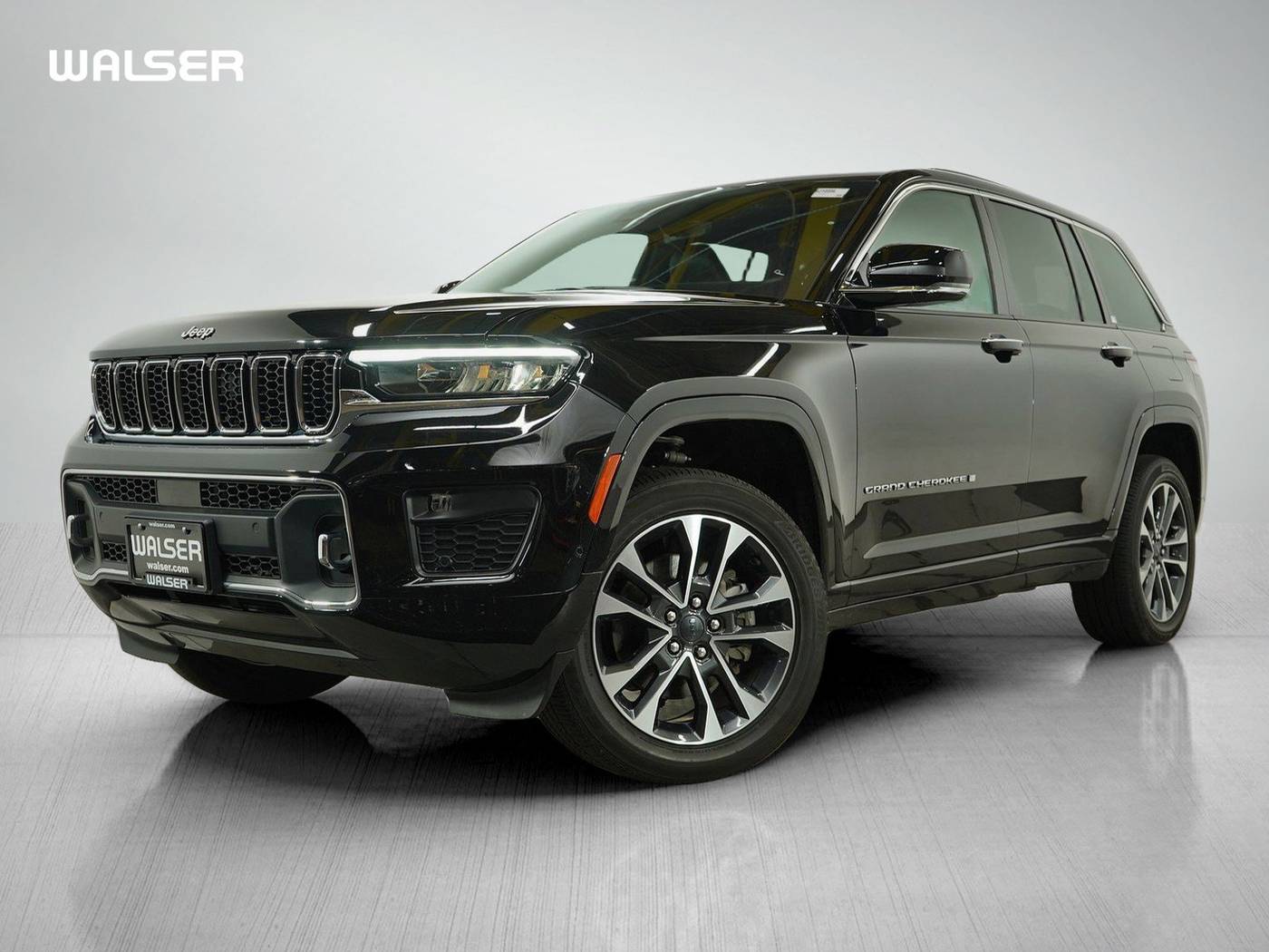 2022 Jeep Grand Cherokee Overland — SUV — 32,629 mi — Hopkins, MN