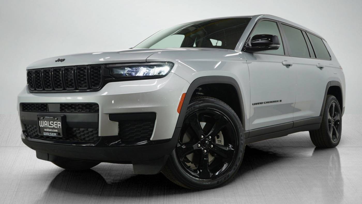 2023 Jeep Grand Cherokee Altitude — SUV — 51,778 mi — Hopkins, MN