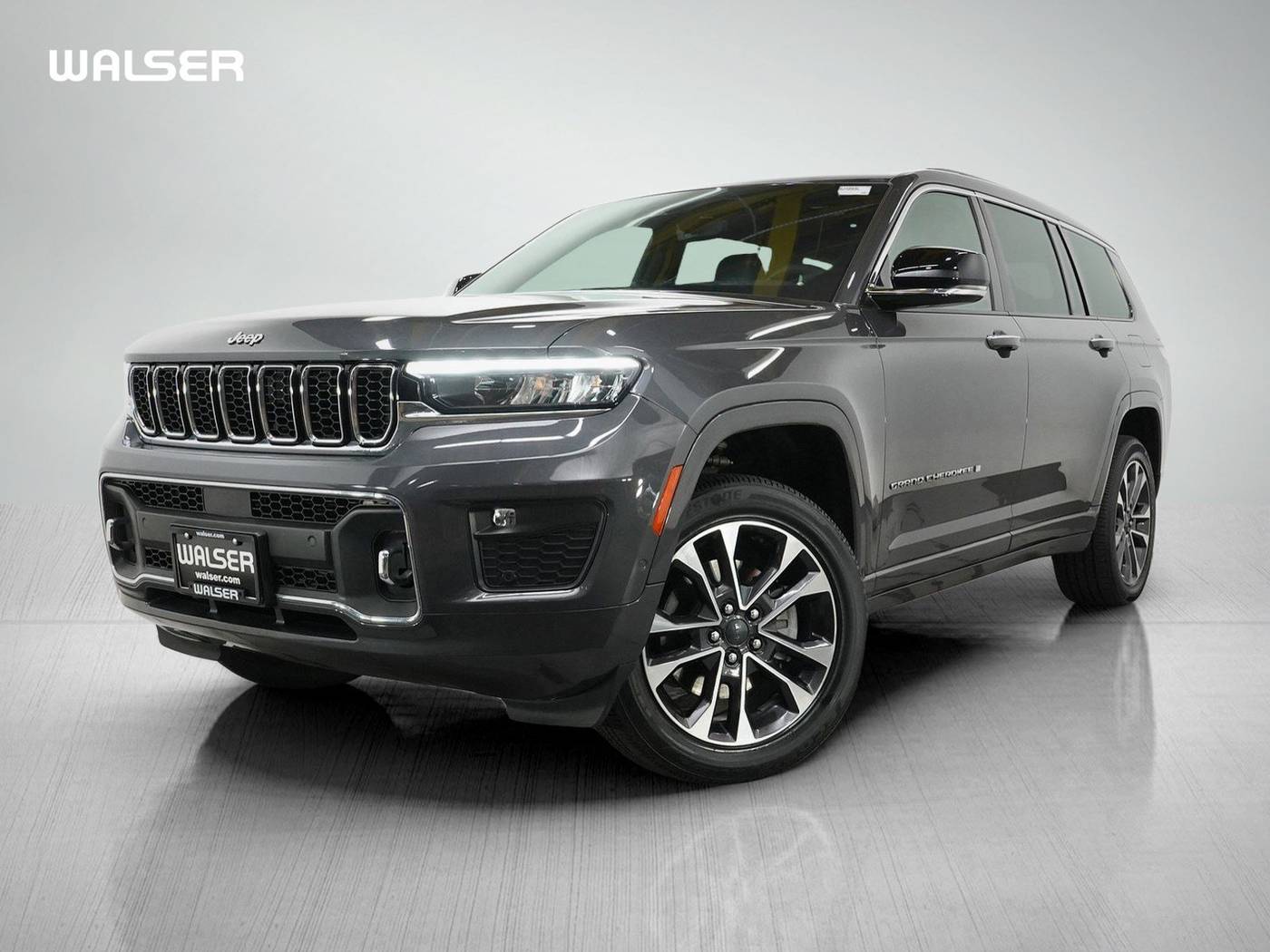 2023 Jeep Grand Cherokee Overland — SUV — 16,942 mi — Hopkins, MN