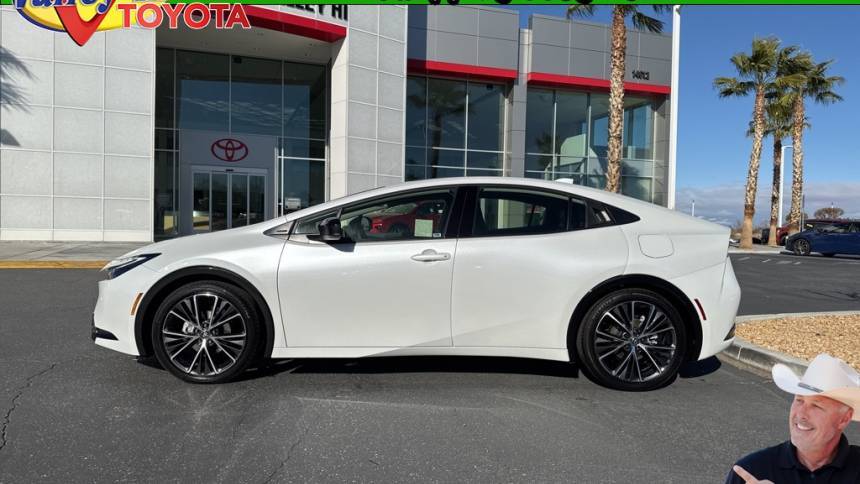 2024 Toyota Prius Limited — Hatchback — 54 mi — Victorville, CA