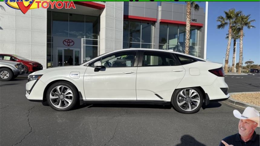 2018 Honda Clarity Plug-In Hybrid Touring — Sedan — 75,341 mi — Victorville, CA