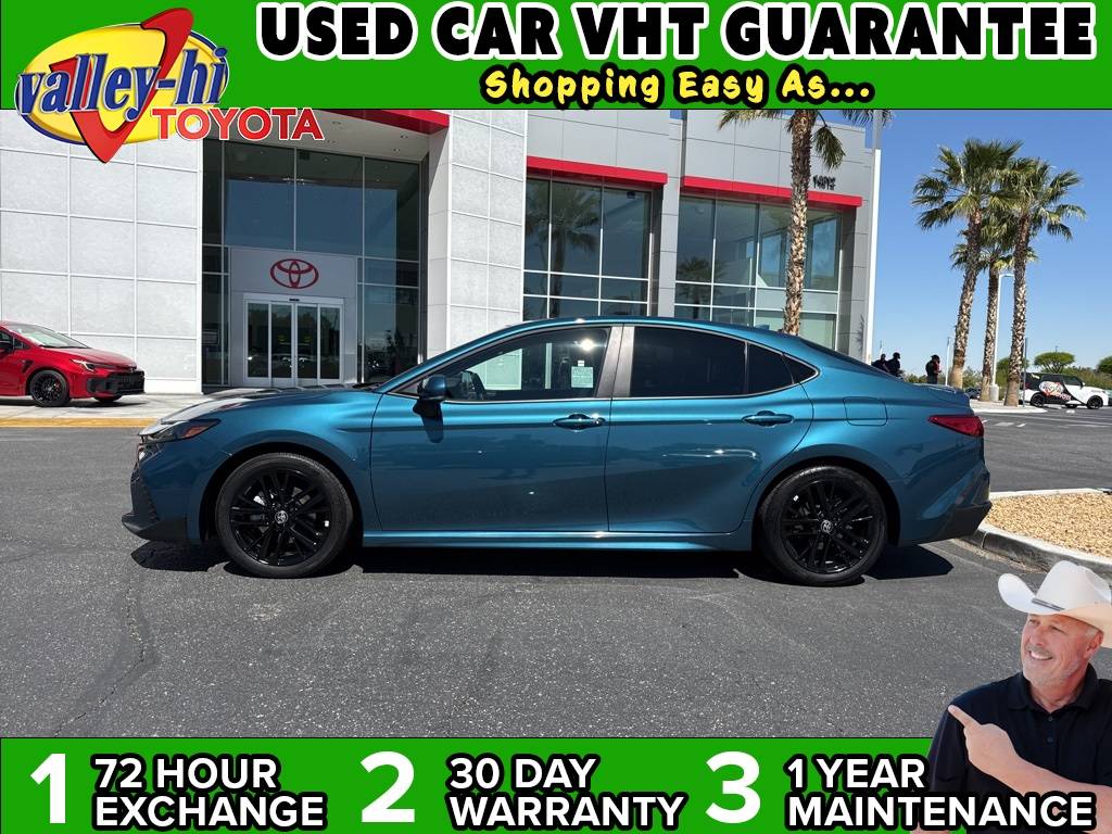 2025 Toyota Camry SE — Sedan — 11,734 mi — Victorville, CA
