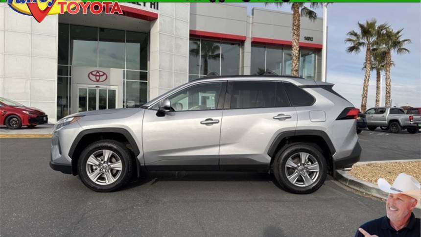2022 Toyota RAV4 XLE — SUV — 35,965 mi — Victorville, CA