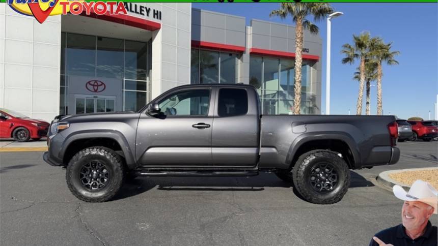 2022 Toyota Tacoma SR5 — Pickup Truck — 32,635 mi — Victorville, CA
