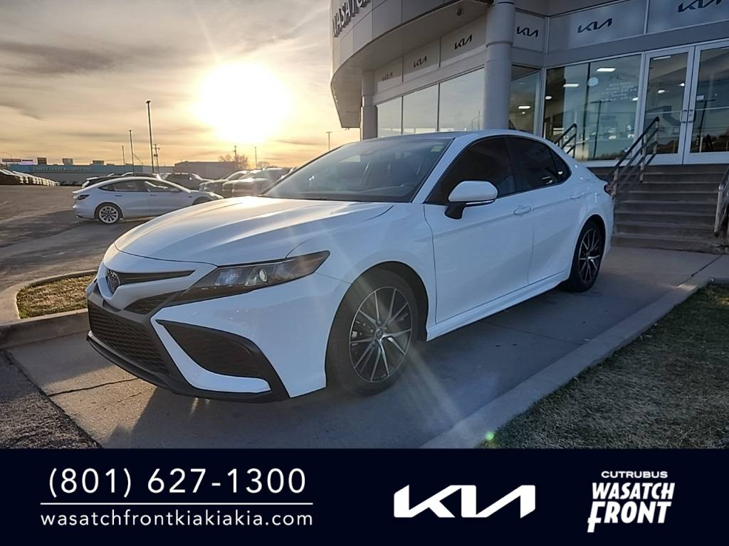 2023 Toyota Camry Hybrid SE — Sedan — 20,440 mi — Ogden, UT