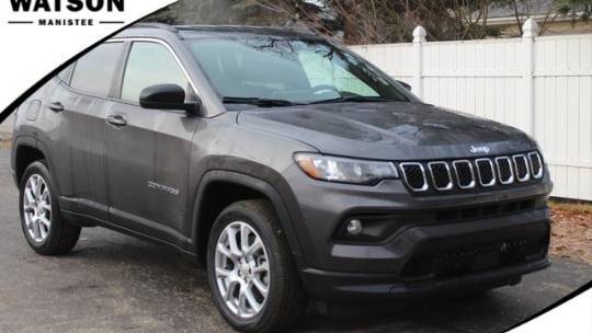 2024 Jeep Compass Latitude Lux — SUV — 25 mi — Manistee, MI
