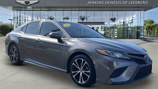 2020 Toyota Camry SE — Sedan — 67,932 mi — Leesburg, FL