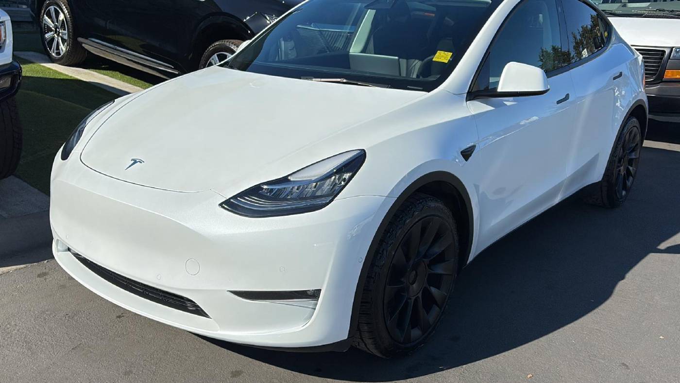 2022 Tesla Model Y Long Range — SUV — 31,037 mi — Watsonville, CA