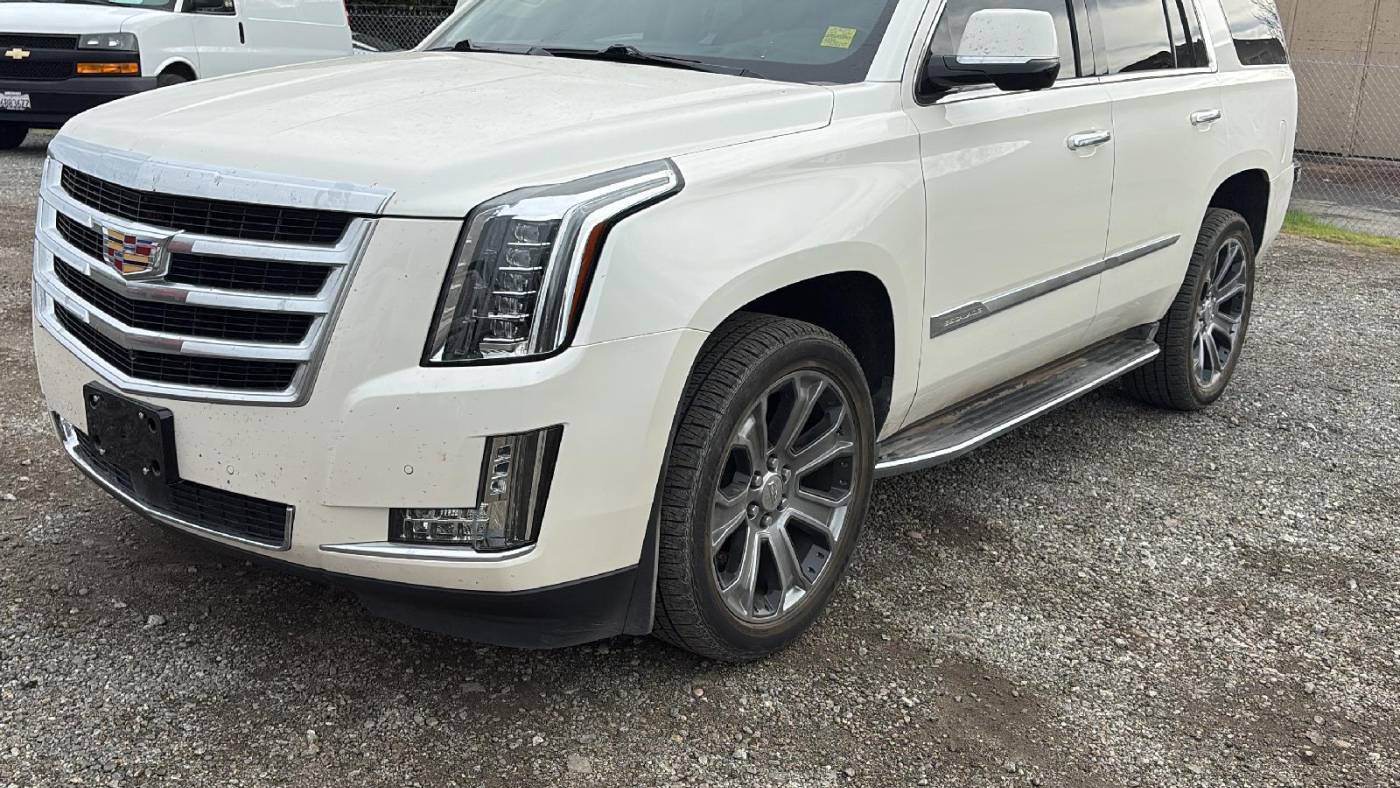 2015 Cadillac Escalade Premium — SUV — 67,718 mi — Watsonville, CA