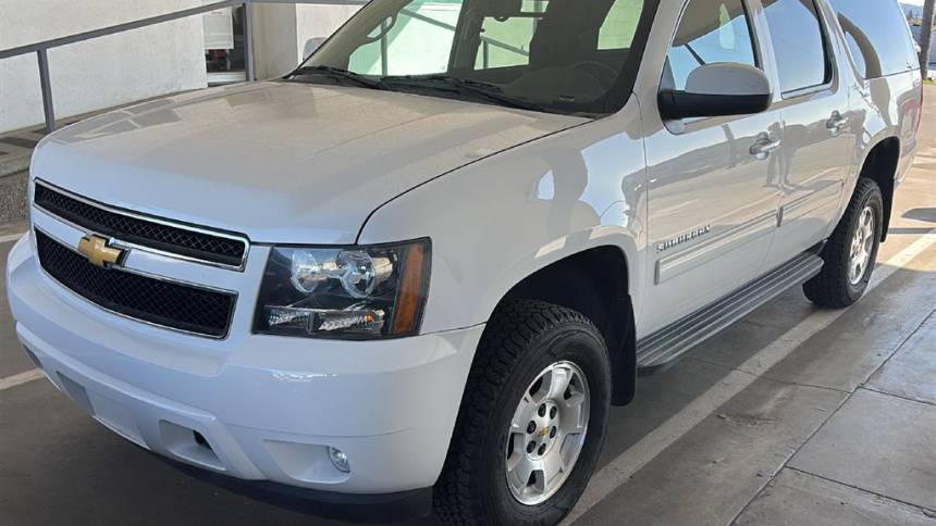 2014 Chevrolet Suburban LT — SUV — 82,310 mi — Watsonville, CA