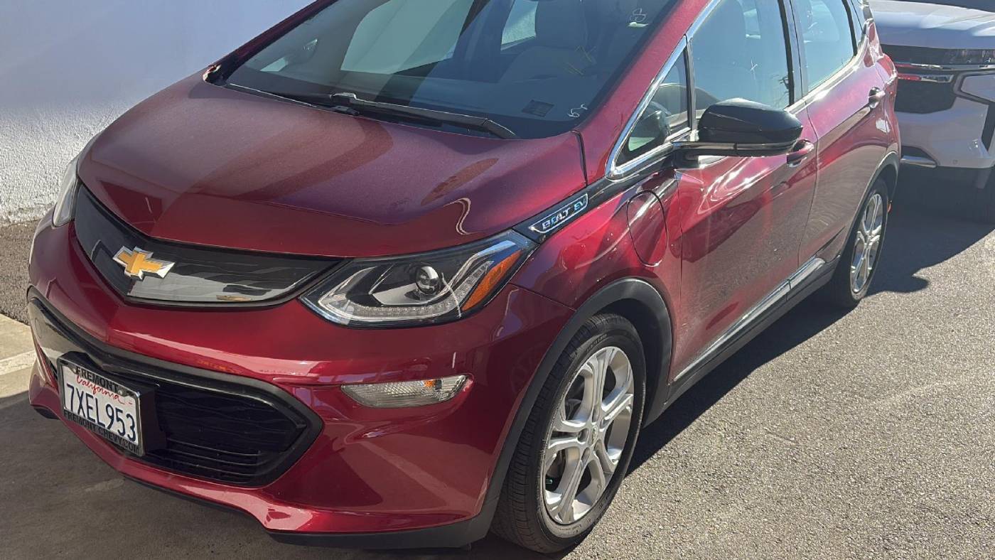 2017 Chevrolet Bolt EV LT — Hatchback — 60,453 mi — Watsonville, CA