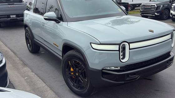 Used Rivian R1S Launch Edition for Sale in Milpitas, CA (with Photos ...