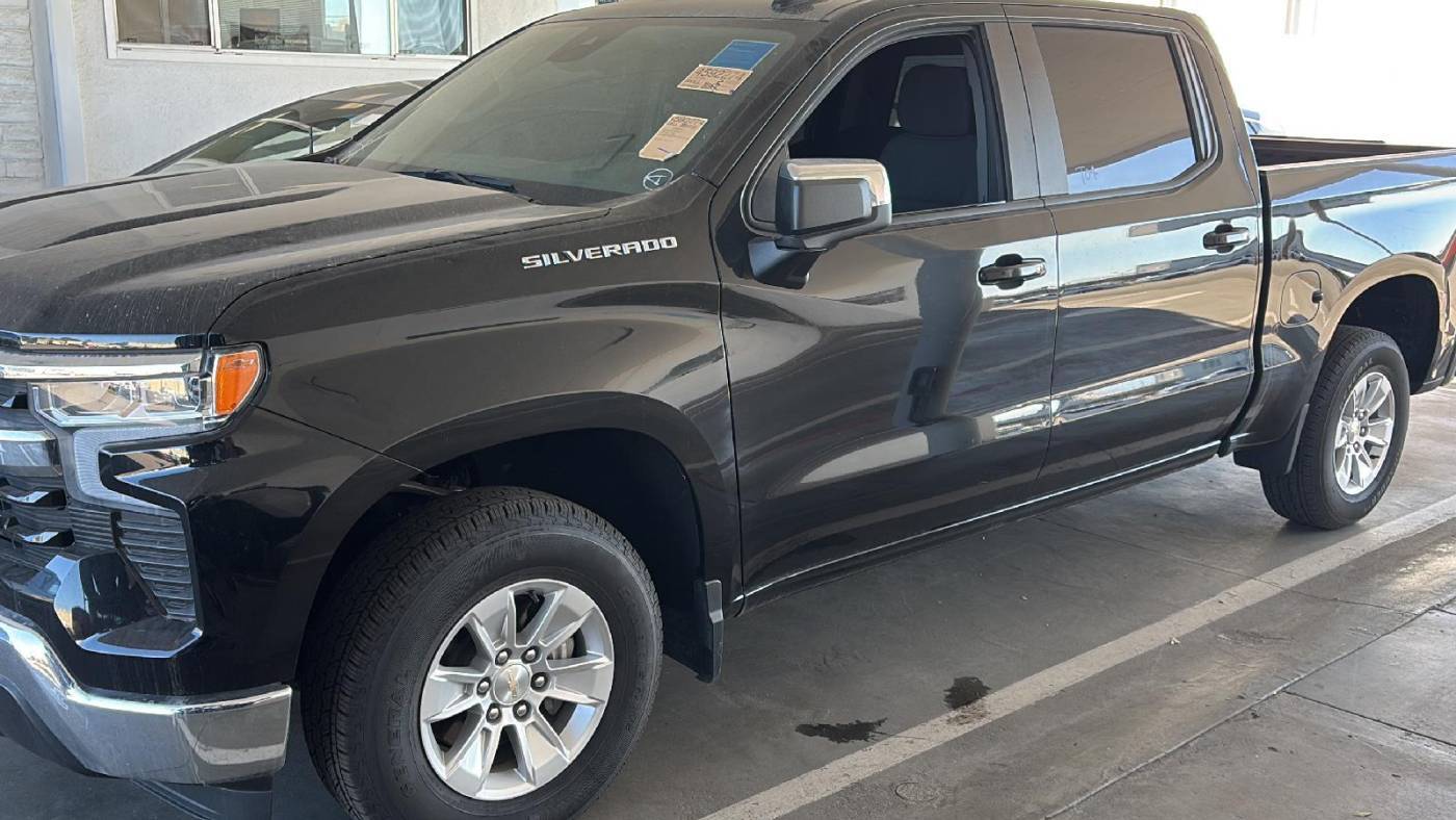 2023 Chevrolet Silverado 1500 LT — Pickup Truck — 20,793 mi — Watsonville, CA