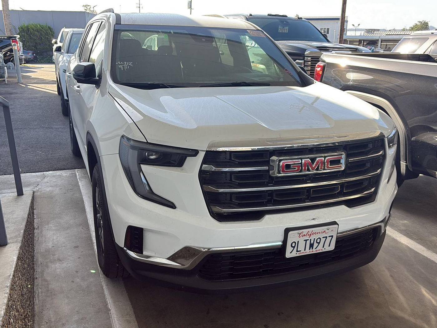 2025 GMC Acadia Elevation — SUV — 18,118 mi — Watsonville, CA