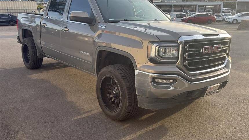 2017 GMC Sierra 1500 SLE — Pickup Truck — 125,550 mi — Watsonville, CA