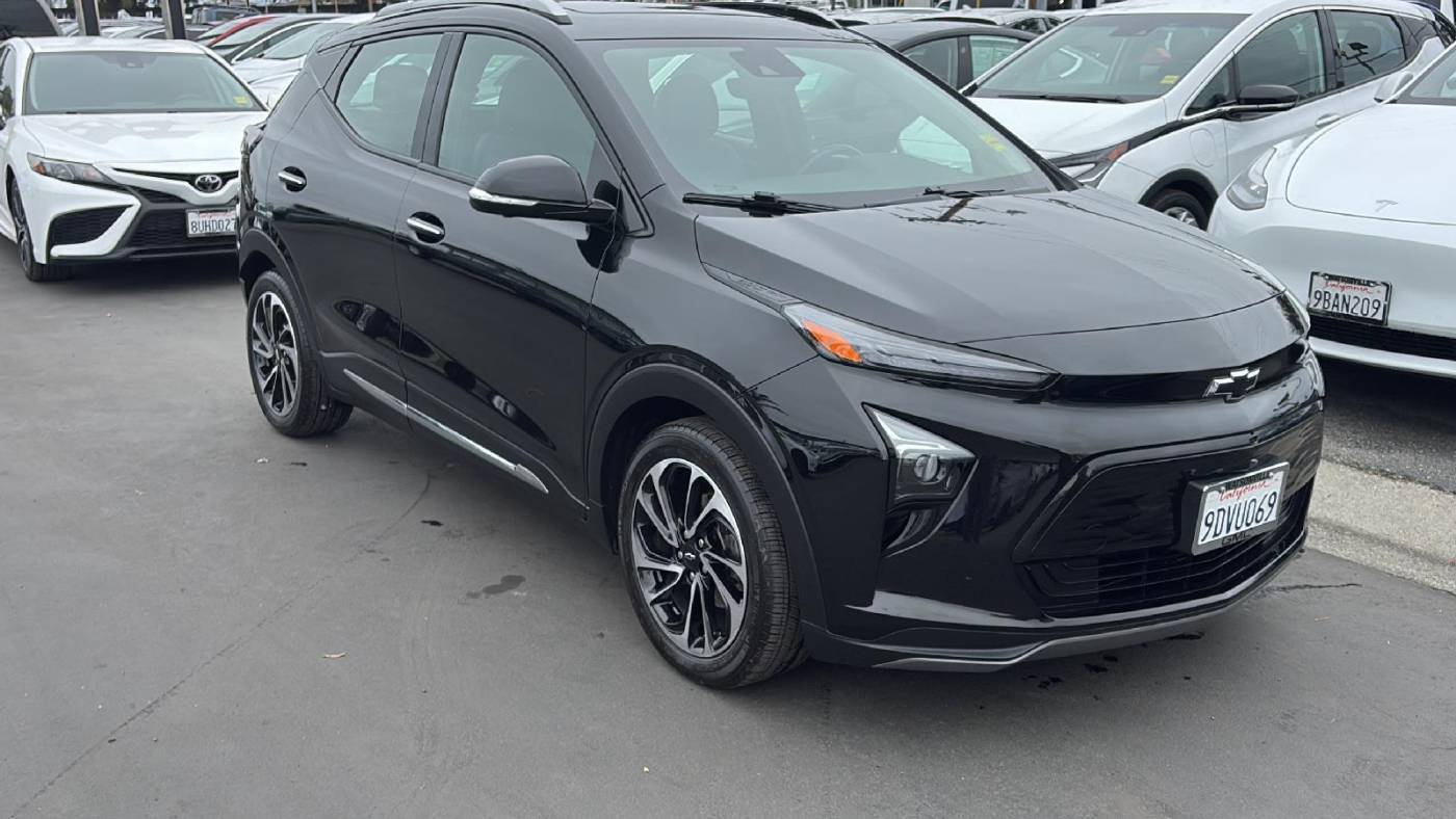 2023 Chevrolet Bolt EUV Premier — SUV — 15,190 mi — Watsonville, CA
