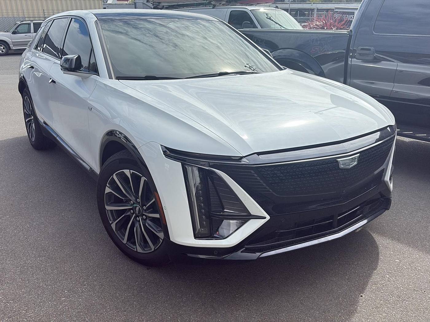 2025 Cadillac LYRIQ Sport — SUV — 9,000 mi — Watsonville, CA