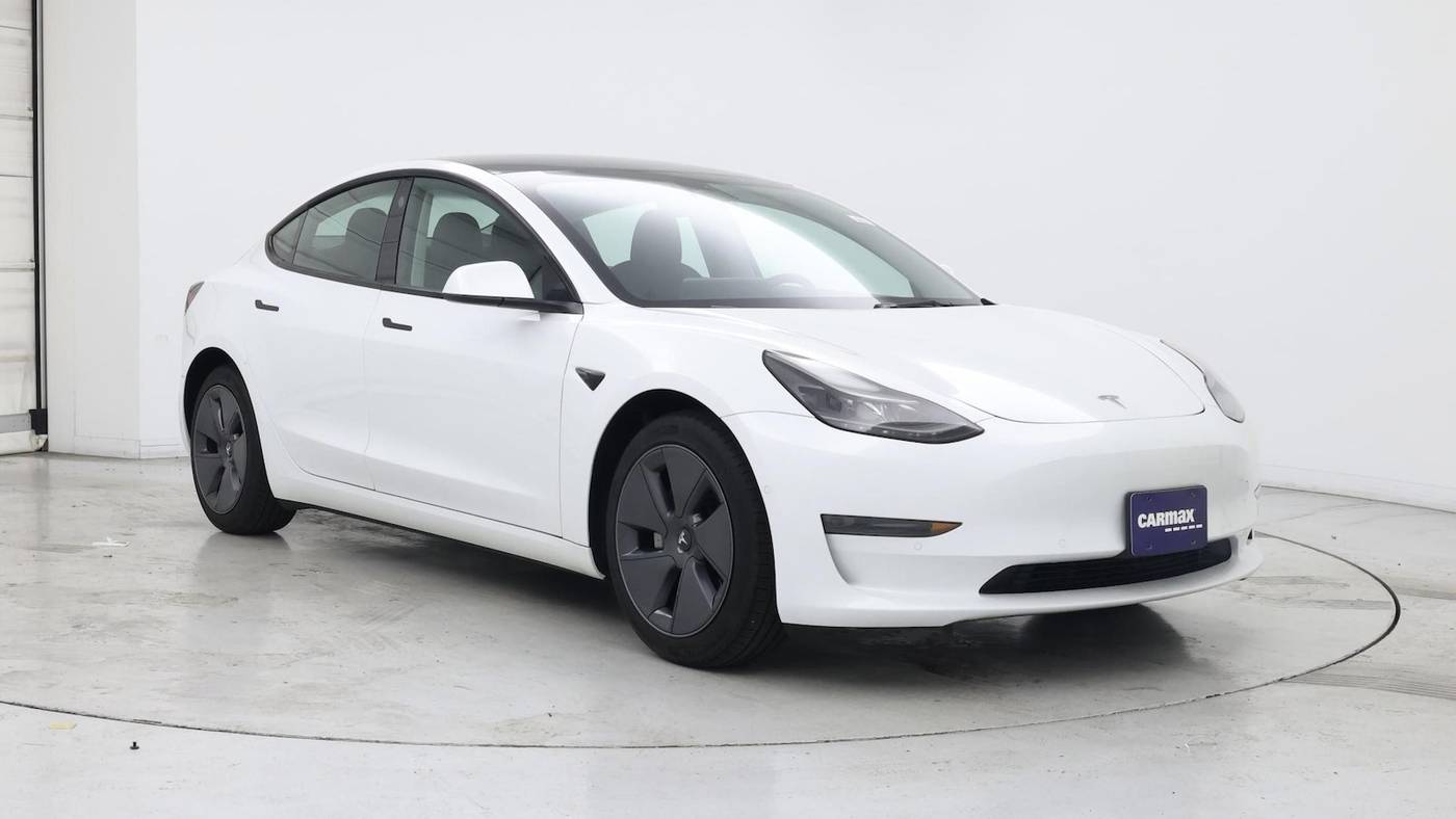 2022 Tesla Model 3 Standard Range Plus — Sedan — 15,593 mi — Edison, NJ