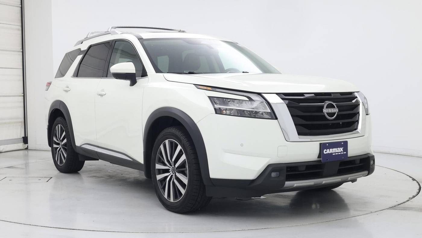 2022 Nissan Pathfinder Platinum — SUV — 31,300 mi — Edison, NJ