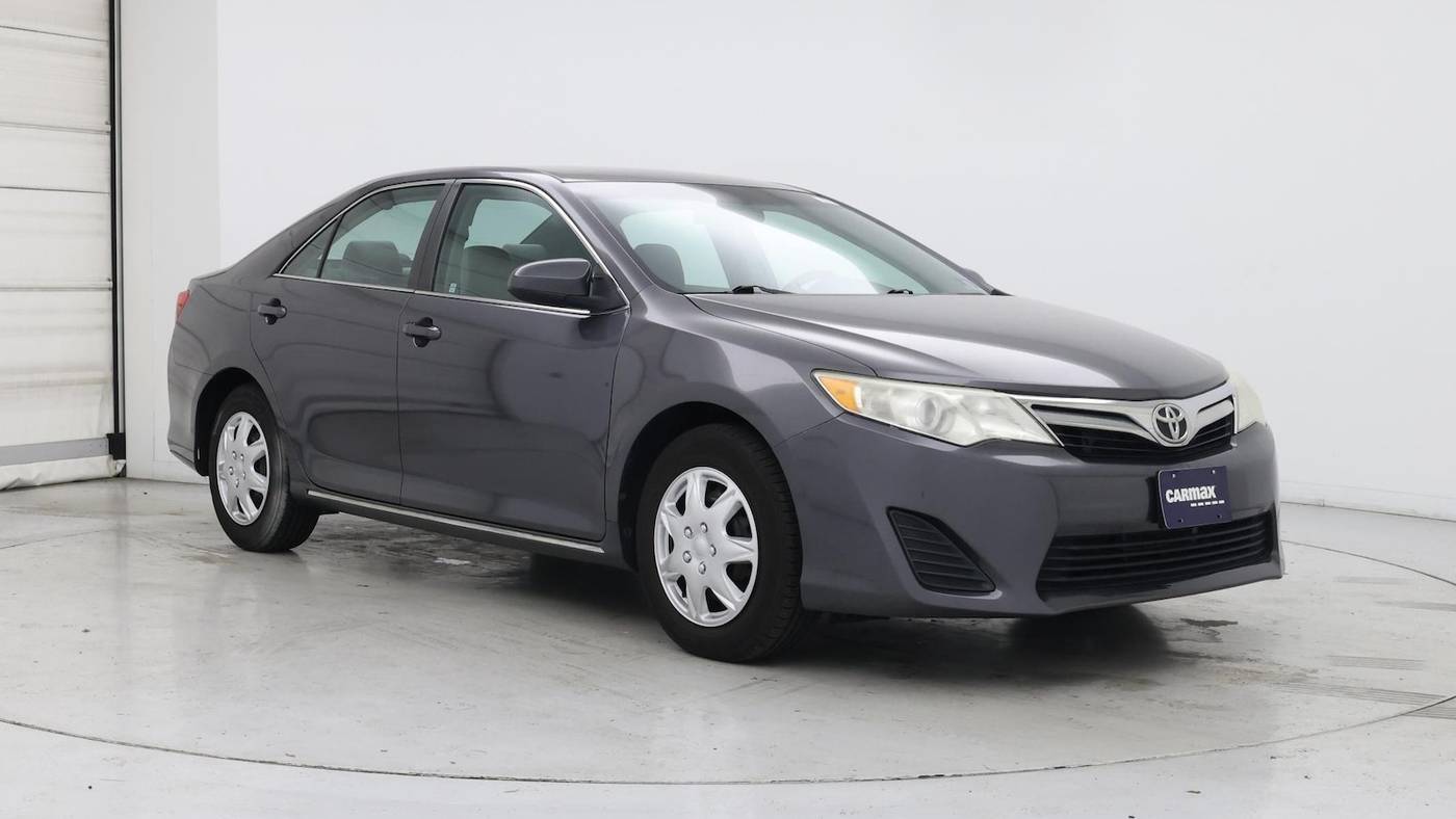 2013 Toyota Camry LE — Sedan — 110,268 mi — Edison, NJ