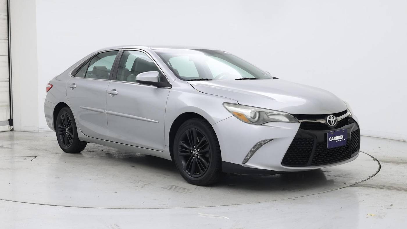 2015 Toyota Camry SE — Sedan — 92,457 mi — Edison, NJ