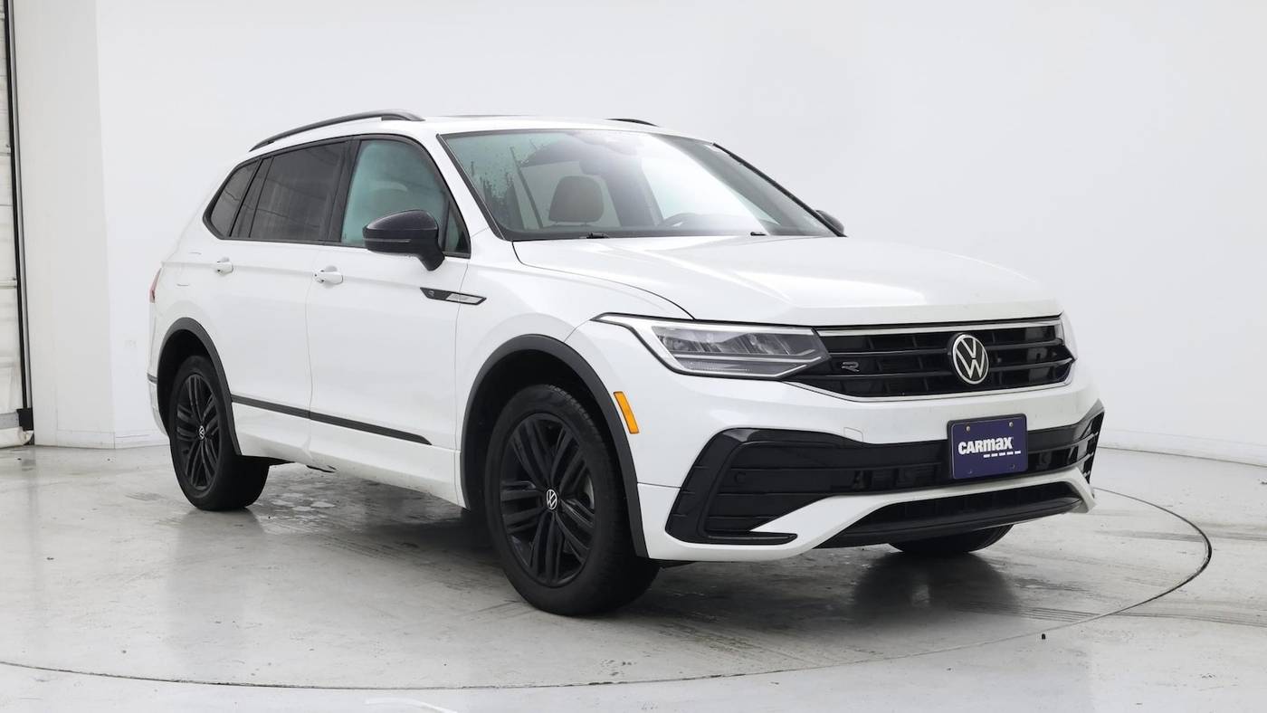 2022 Volkswagen Tiguan SE R-Line Black — SUV — 50,655 mi — Edison, NJ
