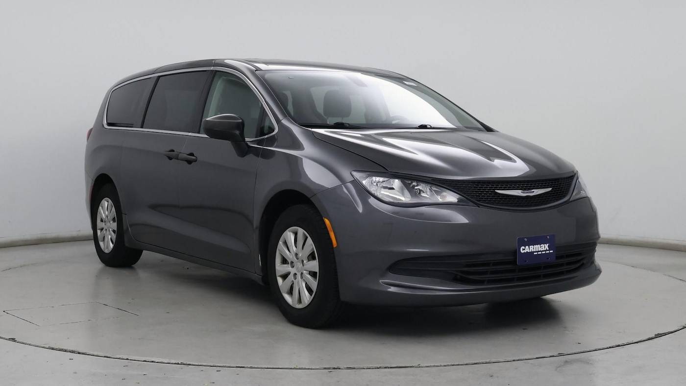 2020 Chrysler Voyager L — Minivan — 39,166 mi — Edison, NJ