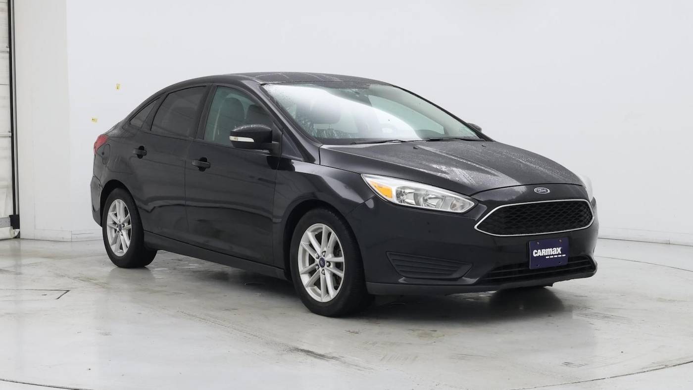 2016 Ford Focus SE — Sedan — 90,610 mi — Edison, NJ