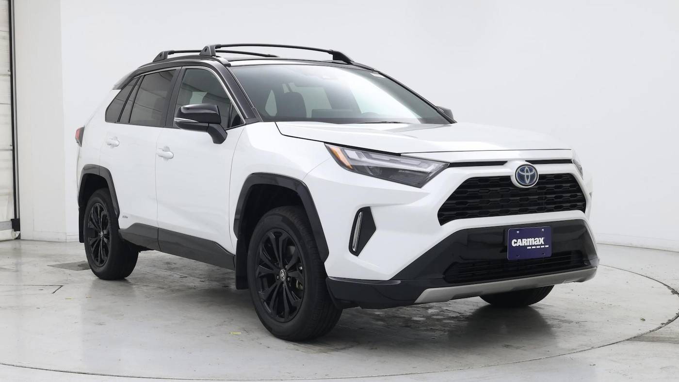 2023 Toyota RAV4 Hybrid XSE — SUV — 15,700 mi — Edison, NJ