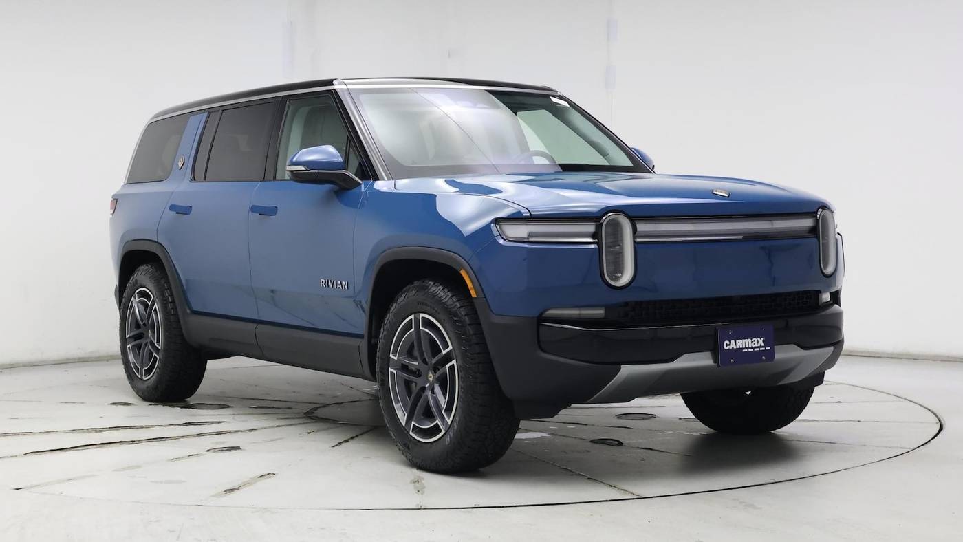2025 Rivian R1S