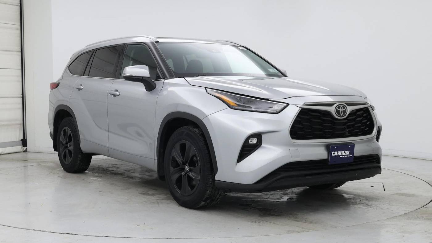 2022 Toyota Highlander XLE — SUV — 30,902 mi — Edison, NJ