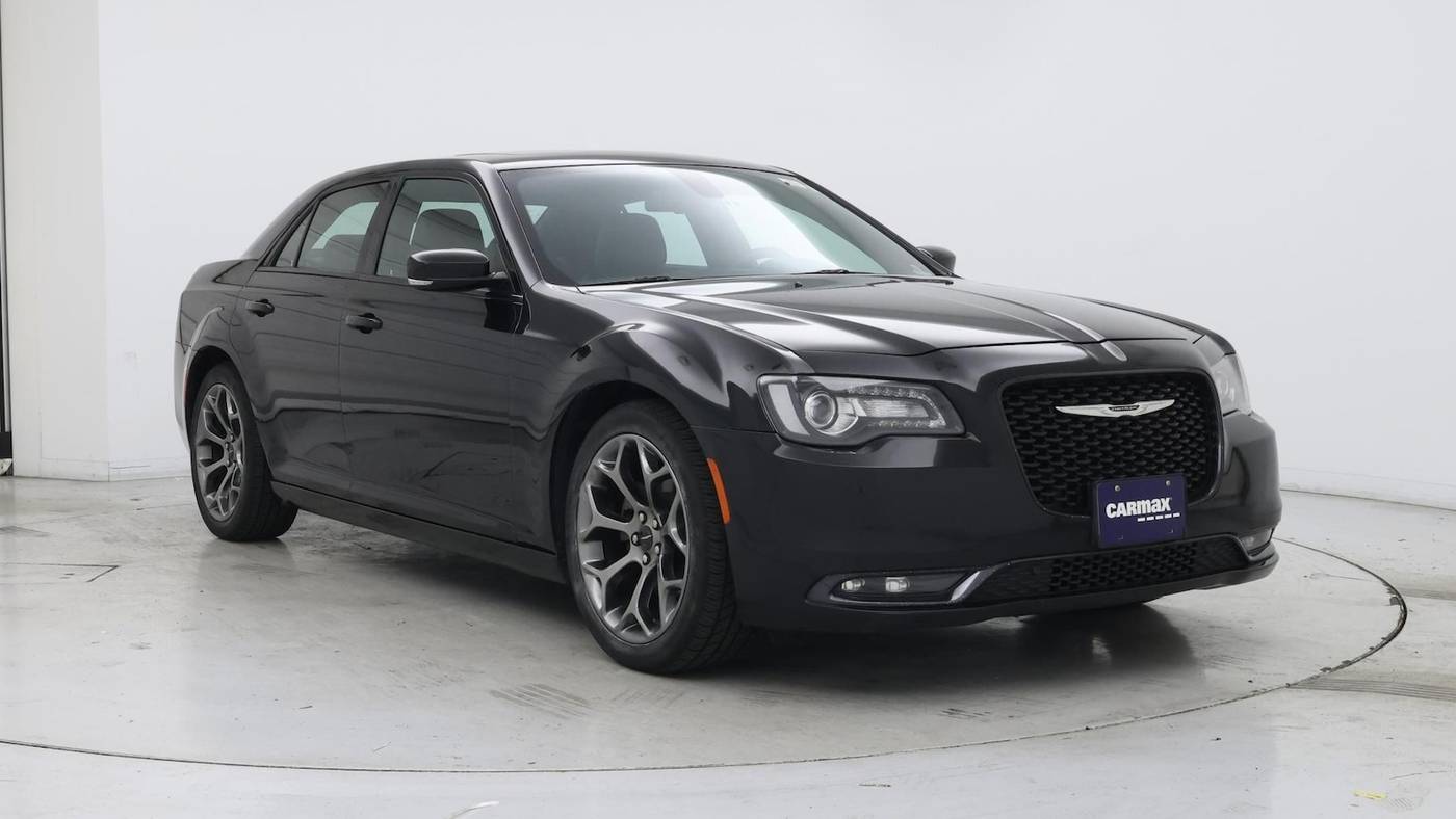 2015 Chrysler 300 S — Sedan — 69,886 mi — Edison, NJ