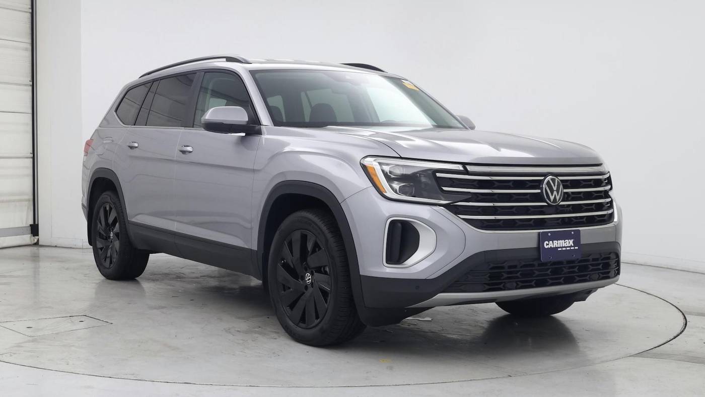 2024 Volkswagen Atlas SE with Technology — SUV — 14,041 mi — Edison, NJ